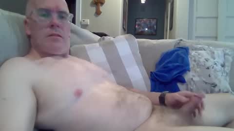 Snapshot of bobblehead31382 chatting on 04-30-26, 09:19 bobblehead31382 online show from 04-30-26, 09:19