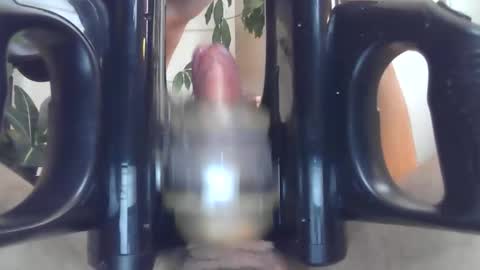 Bobby123 online show from 10-29-25, 02:08