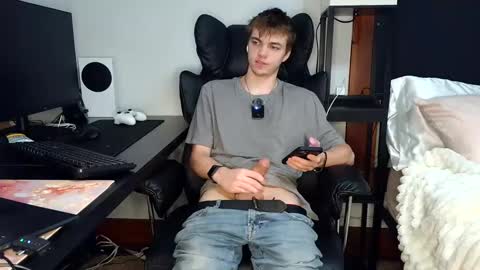 bobby72738 online show from 09-18-25, 05:20