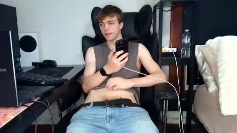 bobby72738 online show from 10-01-25, 02:06