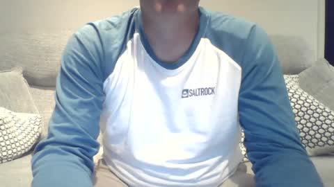 Snapshot of bobby_113 chatting on 07-08-26, 12:04 bobby_113 online show from 07-08-26, 12:04
