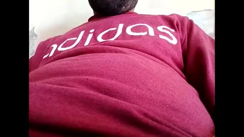 bobby_horny03 online show from 03-24-26, 07:46