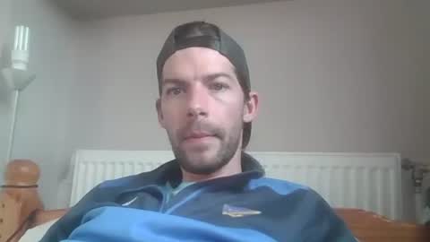 bobbysinger2009 online show from 09-29-25, 03:39