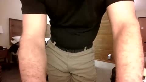 bobjones5003 online show from 02-28-25, 08:31