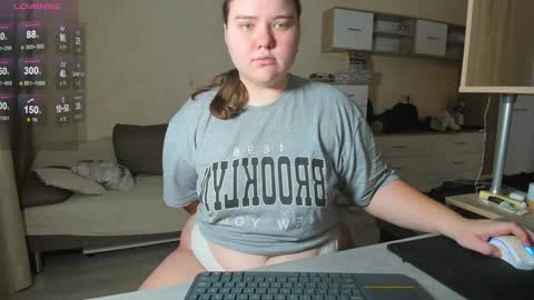 Snapshot of bodyana69 chatting on 01-30-25, 06:43 bodyana GIRLS SOLO ACCOUNT cutie yana online show from 01-30-25, 06:43