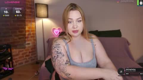  Lina  online show from 12-11-24, 09:12