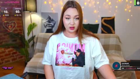  Lina  online show from 02-19-25, 08:52