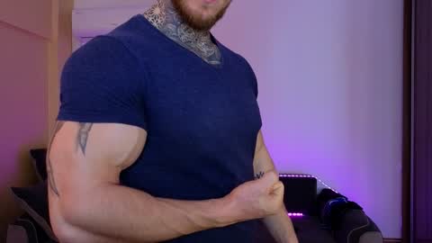 Snapshot of bodyouwant chatting on 01-31-25, 04:36 bodyouwant online show from 01-31-25, 04:36