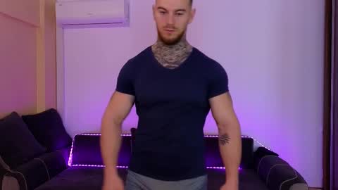 Snapshot of bodyouwant chatting on 02-09-25, 04:46 bodyouwant online show from 02-09-25, 04:46