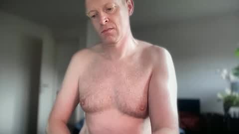 Snapshot of boegieboy76 chatting on 04-03-26, 07:39 ask me online show from 04-03-26, 07:39