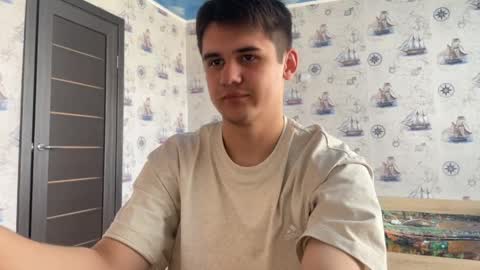 Snapshot of boginskiyyy chatting on 05-26-26, 04:19 Alex online show from 05-26-26, 04:19