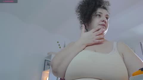 BohoBabeLaxy online show from 12-04-25, 09:40