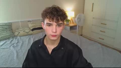 ALEXPVT IS OPEN online show from 10-02-25, 08:54