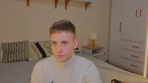 Snapshot of boicute chatting on 03-13-26, 03:40 ALEXPVT IS OPEN online show from 03-13-26, 03:40