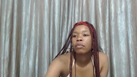Snapshot of boitylips chatting on 05-22-26, 06:35 boitylips online show from 05-22-26, 06:35
