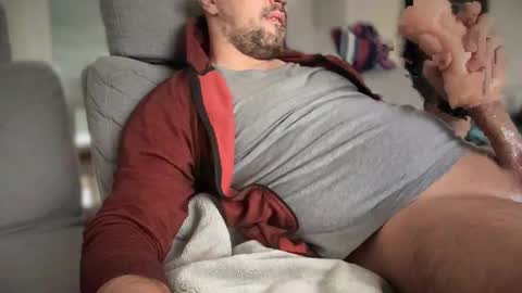 Snapshot of boldanduntamed chatting on 02-21-25, 08:40 Bold online show from 02-21-25, 08:40