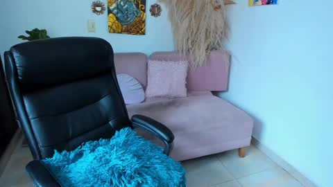  Salma Independent Model online show from 01-30-25, 04:02