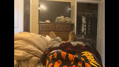 bombinshaman online show from 12-13-24, 07:53