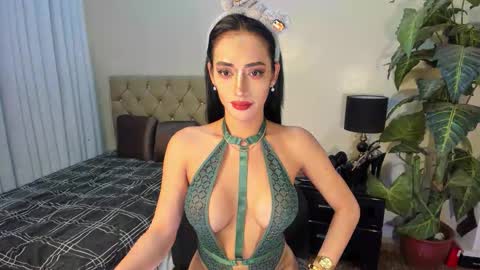 bombshelllaurax online show from 11-08-25, 10:19