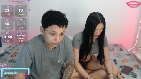 Snapshot of bomburheroes chatting on 09-17-25, 05:20 bombon y bellota online show from 09-17-25, 05:20