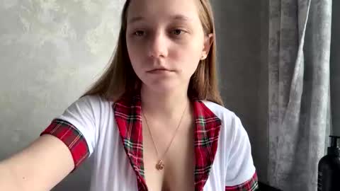 Snapshot of bonechka chatting on 10-13-25, 09:53 Bonechka online show from 10-13-25, 09:53