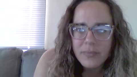 Snapshot of bongmamabear chatting on 07-06-26, 04:09 bongmamabear online show from 07-06-26, 04:09
