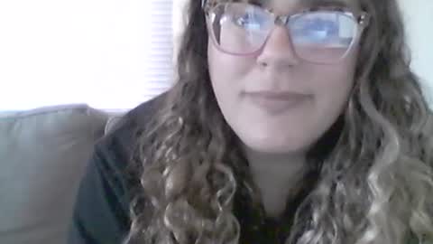 Snapshot of bongmamabear chatting on 08-02-26, 05:11 bongmamabear online show from 08-02-26, 05:11