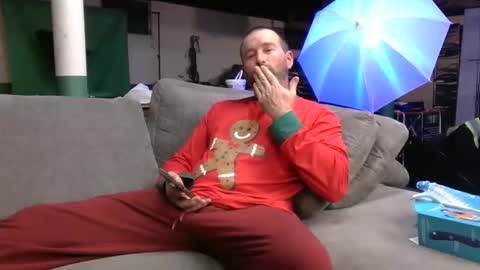 Snapshot of bongripingclitlicker chatting on 03-03-26, 04:07 bongripingclitlicker online show from 03-03-26, 04:07