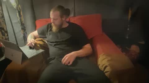 Bjorn Feral online show from 11-30-25, 11:42