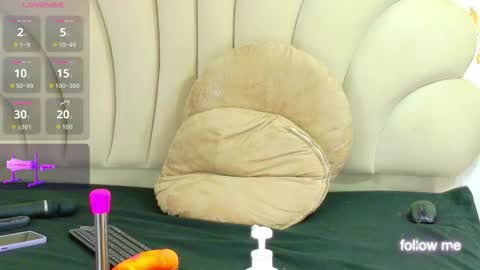 bonieklent online show from 11-13-25, 04:11