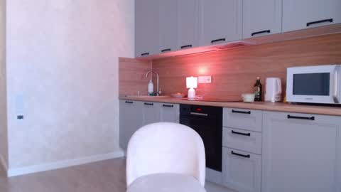 Mary 3 live time content 18   online show from 12-13-24, 11:45