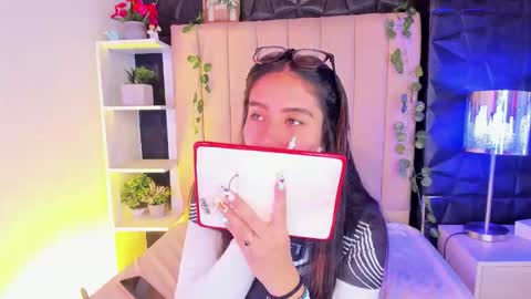 bonnali_lune online show from 02-07-26, 07:50