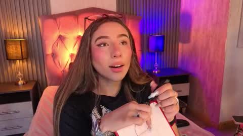 bonnali_lune online show from 02-21-26, 08:32