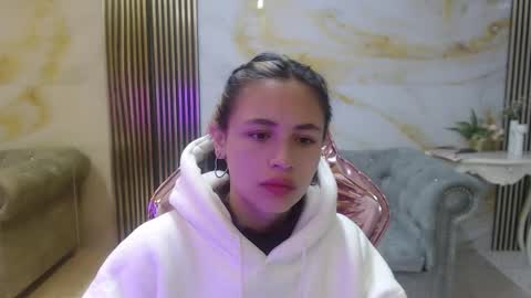 Snapshot of bonnie_1s chatting on 03-24-26, 12:21 Bonnie online show from 03-24-26, 12:21