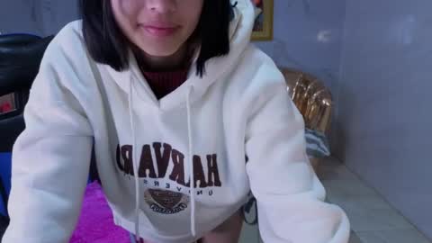 Snapshot of bonnie_1s chatting on 04-03-26, 12:58 Bonnie online show from 04-03-26, 12:58