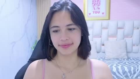 Snapshot of bonnie_1s chatting on 05-22-26, 01:17 Bonnie online show from 05-22-26, 01:17