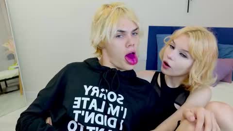 Jessy  Mark online show from 09-22-25, 05:04