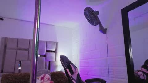 Bonnie Anderson  online show from 11-13-25, 09:58