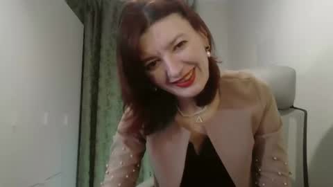 Snapshot of bonnie_naughtyy chatting on 02-13-26, 03:30 Milena online show from 02-13-26, 03:30