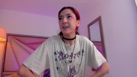   online show from 11-12-25, 11:47