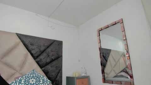   online show from 06-02-26, 12:01