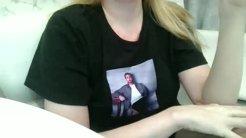 BonnieExcite online show from 03-01-25, 06:00