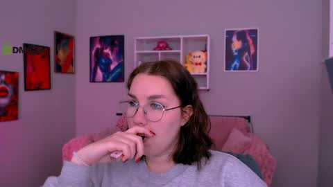 Bonnie online show from 04-07-26, 07:09