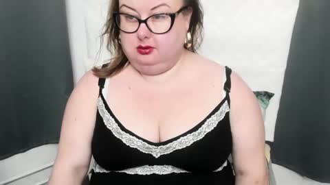 Bonnie online show from 12-06-24, 05:20