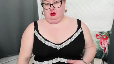 Bonnie online show from 12-18-24, 10:30