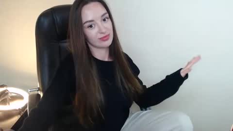 Snapshot of bonniexxx_ chatting on 04-23-26, 12:29 Bonnie online show from 04-23-26, 12:29