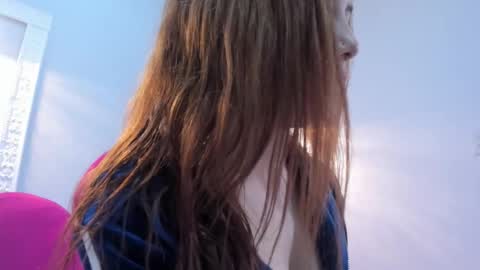 Bonnie online show from 10-21-25, 02:07