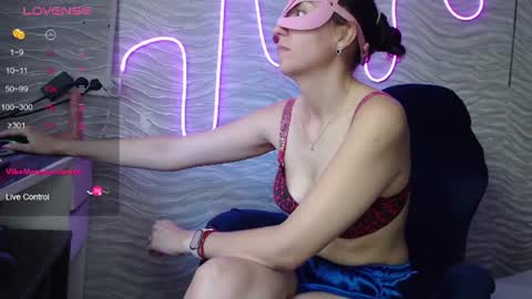 Snapshot of bonny_klyde95 chatting on 07-21-26, 06:05 bonny_klyde95 online show from 07-21-26, 06:05