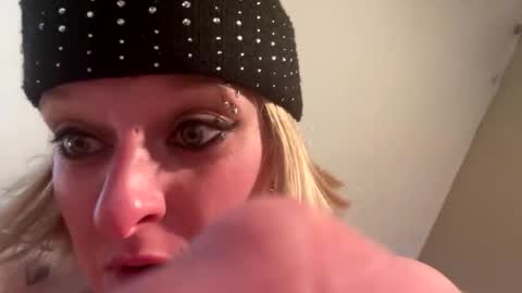 Snapshot of boobookittyfuxx chatting on 03-21-26, 04:06 boobookittyfuxx online show from 03-21-26, 04:06