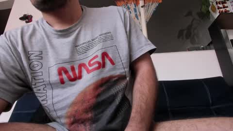 Snapshot of boomboomhoot chatting on 12-20-24, 06:24 Maggie and Jay  online show from 12-20-24, 06:24